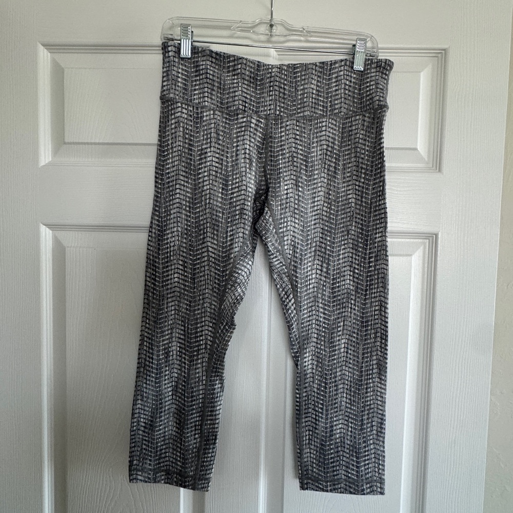 Lululemon Gray Patterned Leggings